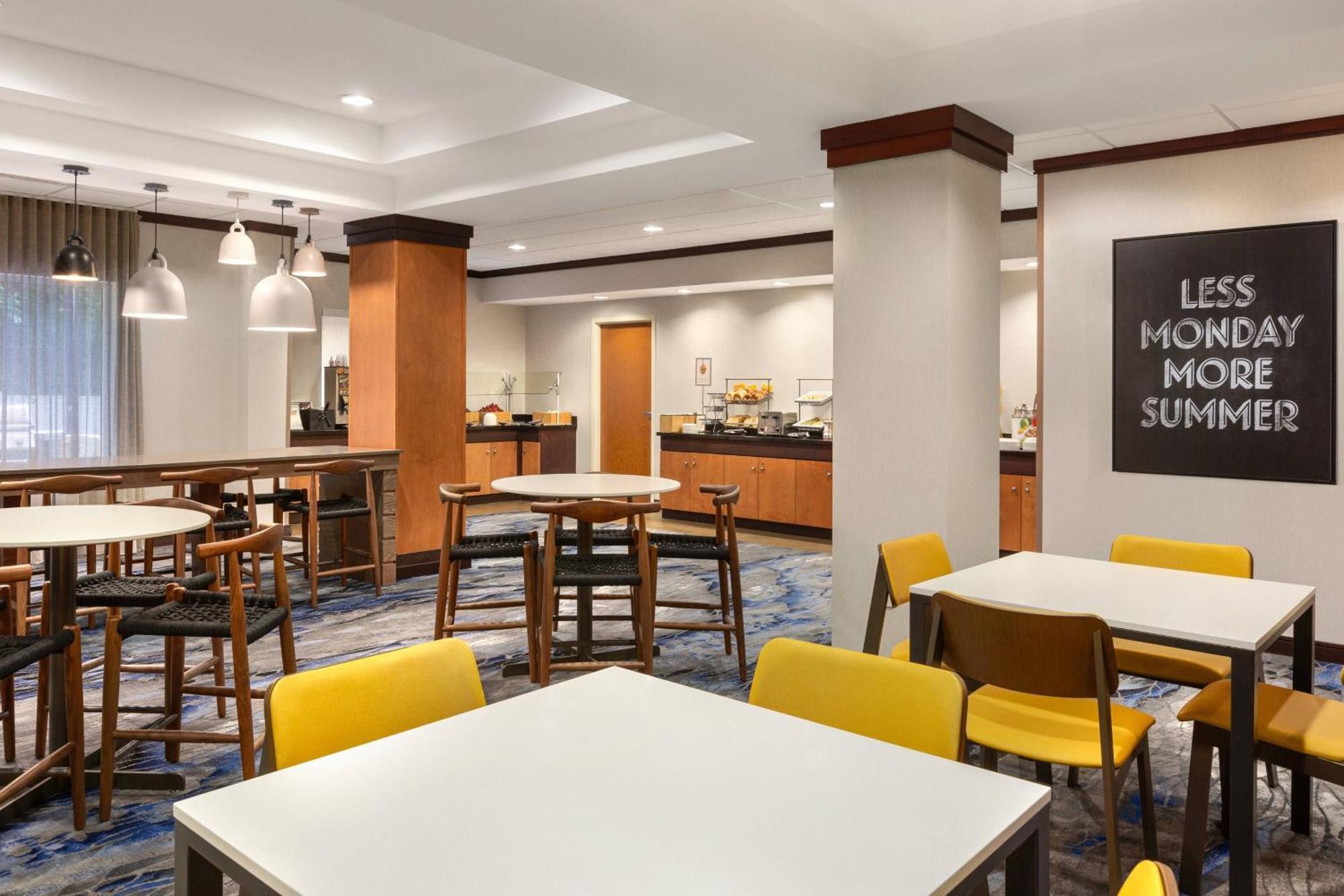 Fairfield Inn & Suites Jacksonville West/Chaffee Point Екстер'єр фото