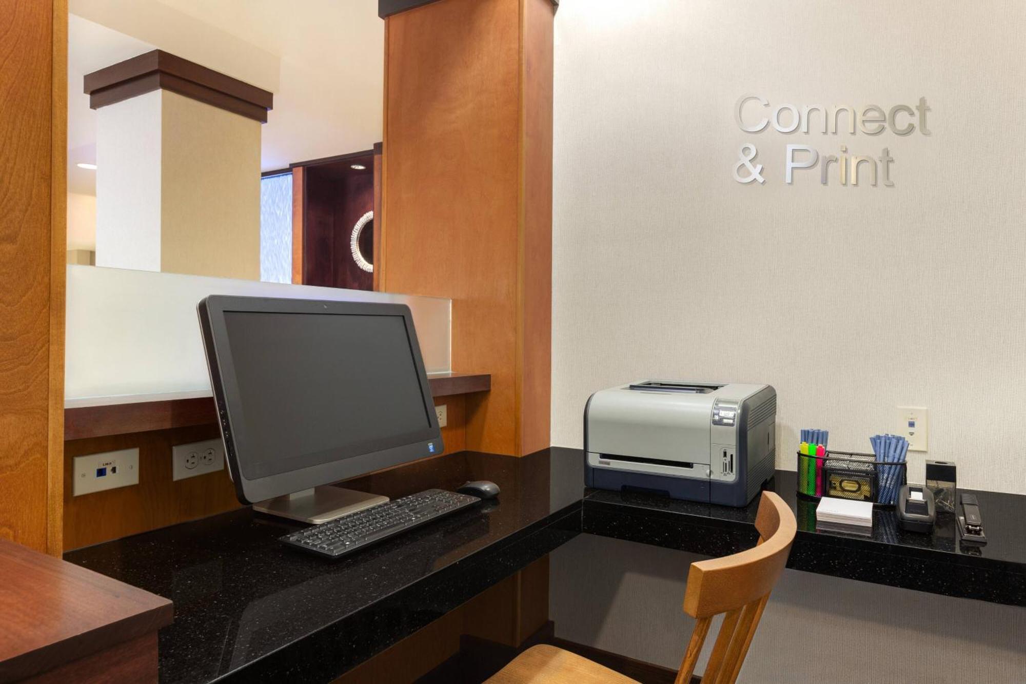 Fairfield Inn & Suites Jacksonville West/Chaffee Point Екстер'єр фото