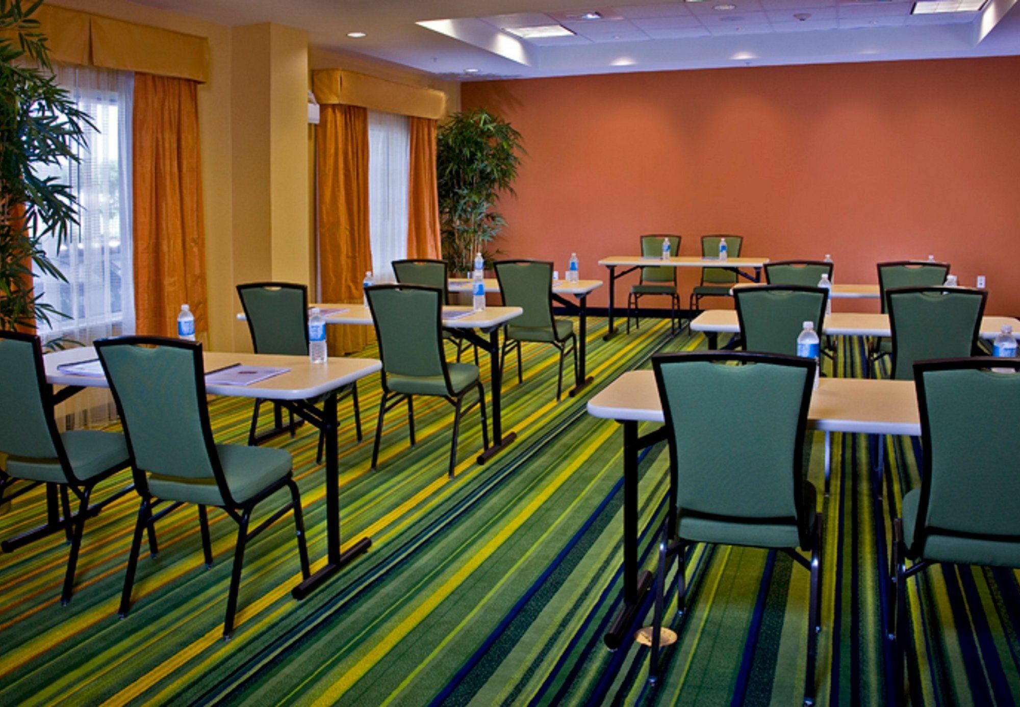 Fairfield Inn & Suites Jacksonville West/Chaffee Point Екстер'єр фото